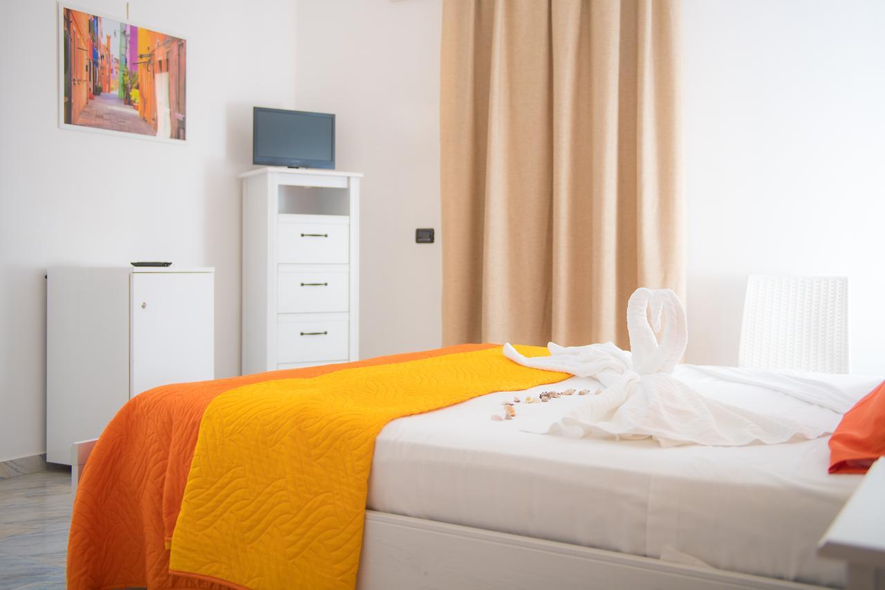 Hotel San Giovanni Polignano a Mare Buitenkant foto