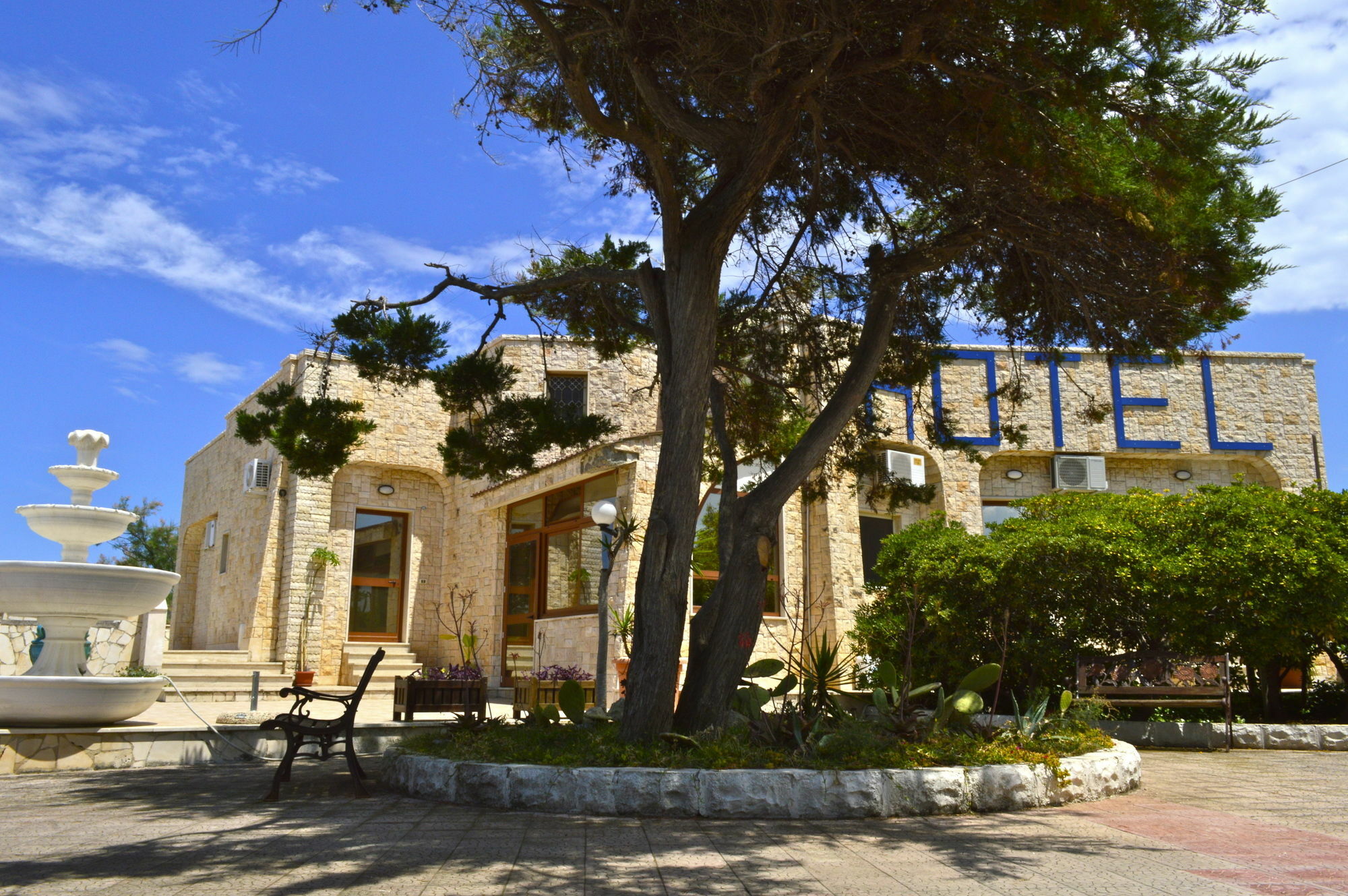 Hotel San Giovanni Polignano a Mare Buitenkant foto